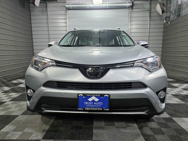 Used 2016 Toyota RAV4 Limited image 4