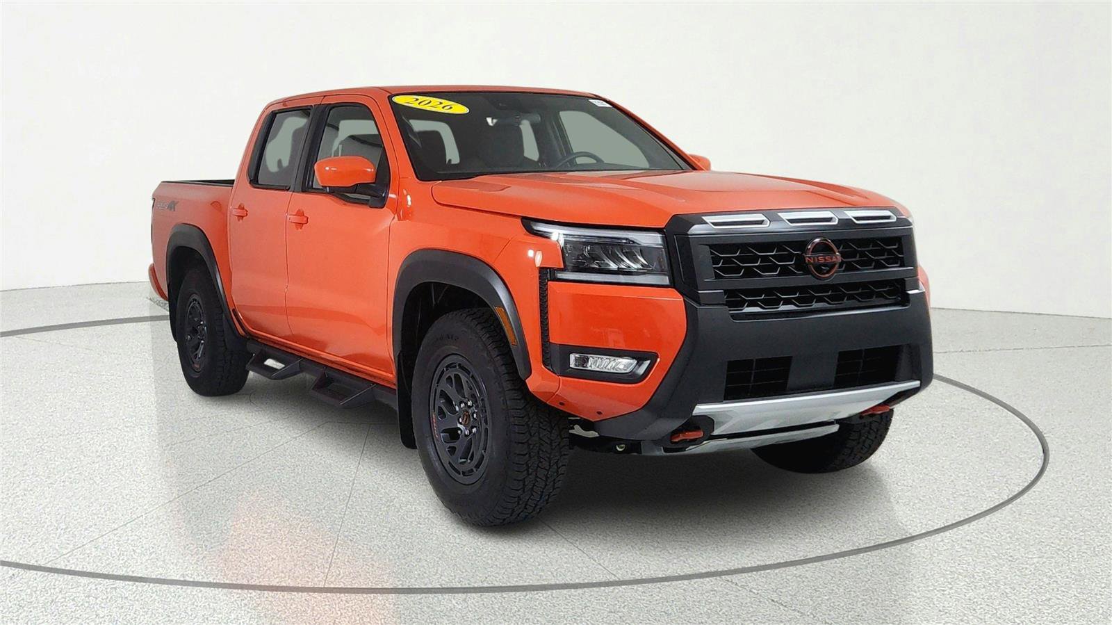 Used 2026 Nissan Frontier PRO-4X w/ Pro-4x Convenience Package AWD/4WD image 1