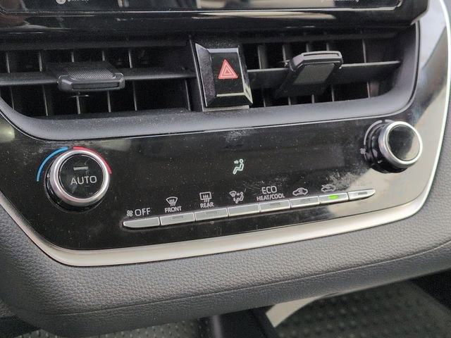 Used 2022 Toyota Corolla LE image 27