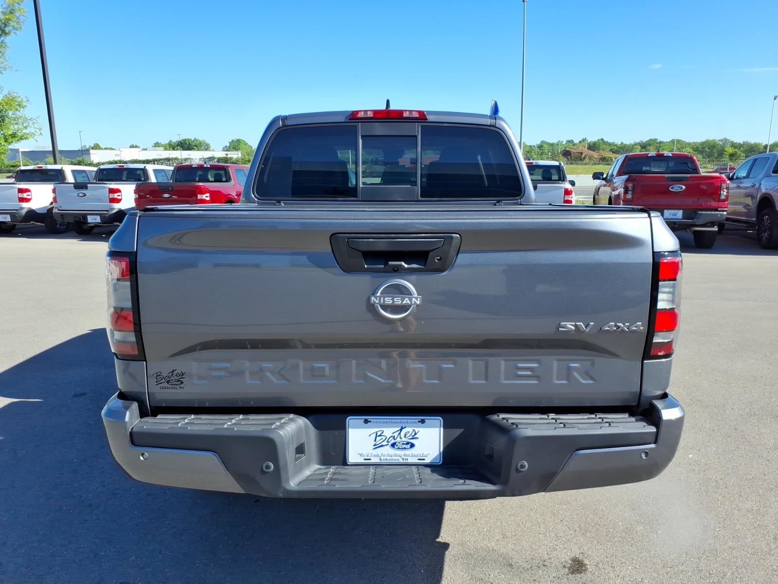 Used 2022 Nissan Frontier SV w/ Technology Package AWD/4WD image 4