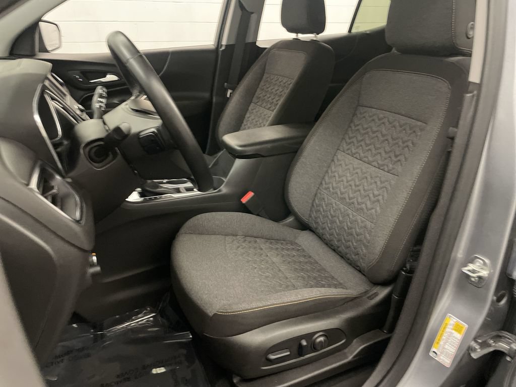 Used 2024 Chevrolet Equinox LT AWD/4WD image 12