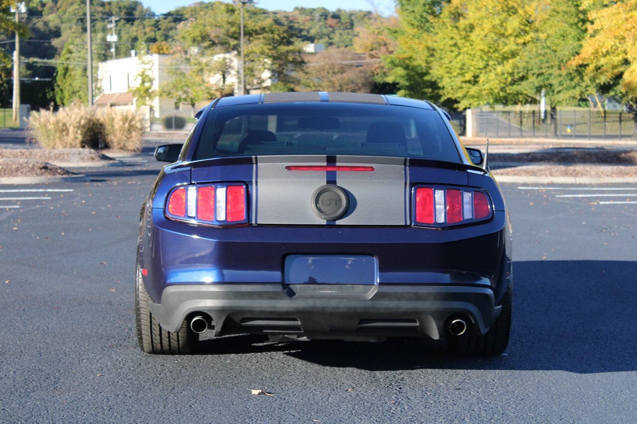 Used 2011 Ford Mustang GT Premium w/ Comfort Pkg RWD image 5