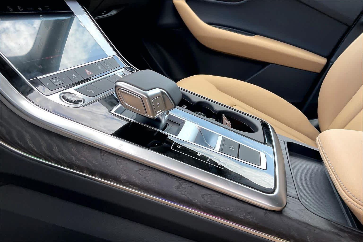 New 2026 Audi Q7 2.0T Premium AWD/4WD image 7