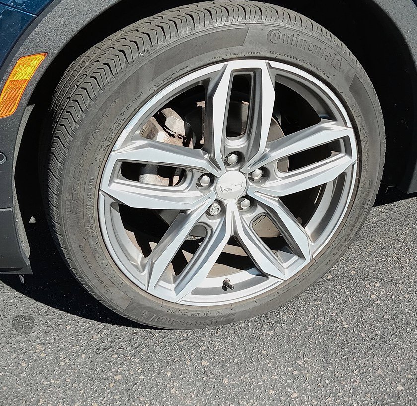 Used 2019 Cadillac XT4 Sport AWD/4WD image 6