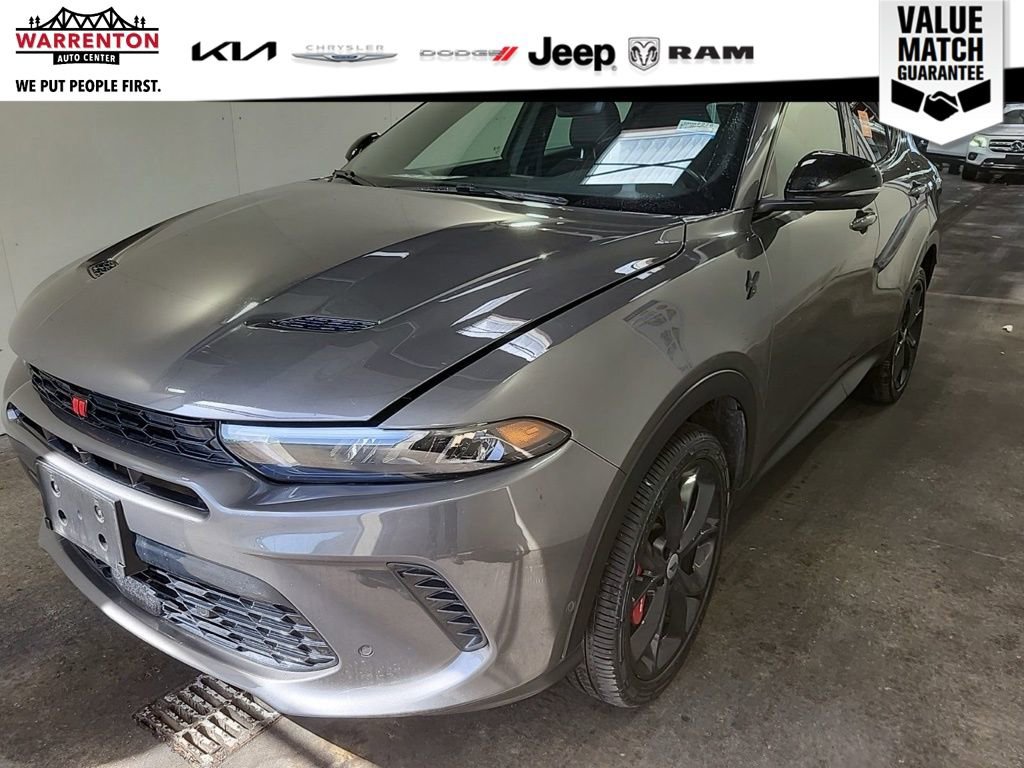 Used 2024 Dodge Hornet GT image 1