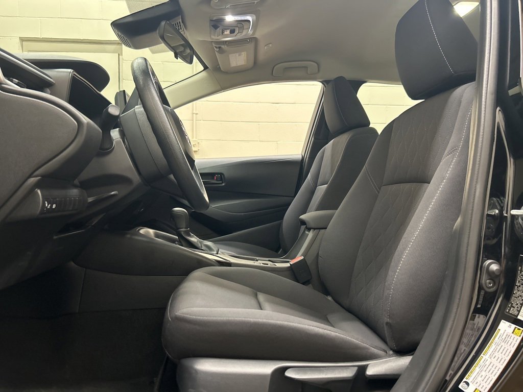 Used 2024 Toyota Corolla LE image 7