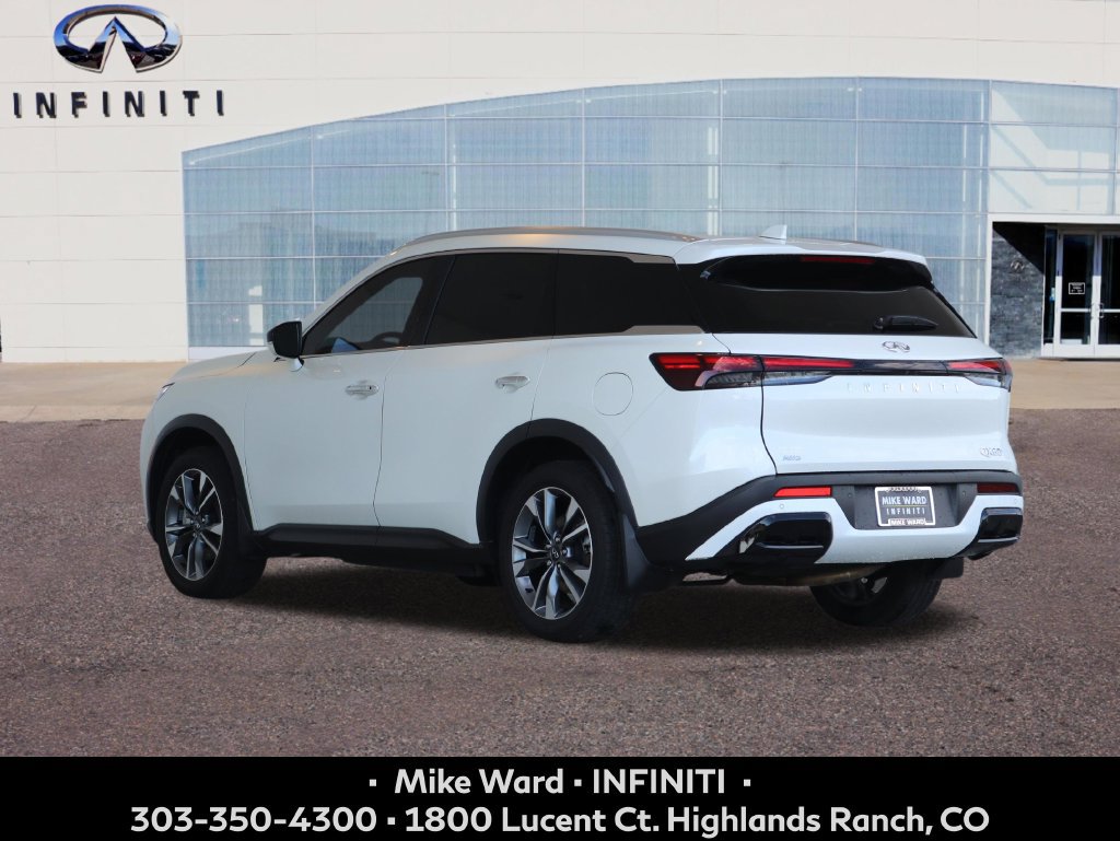 Used 2023 INFINITI QX60 Luxe AWD/4WD image 4