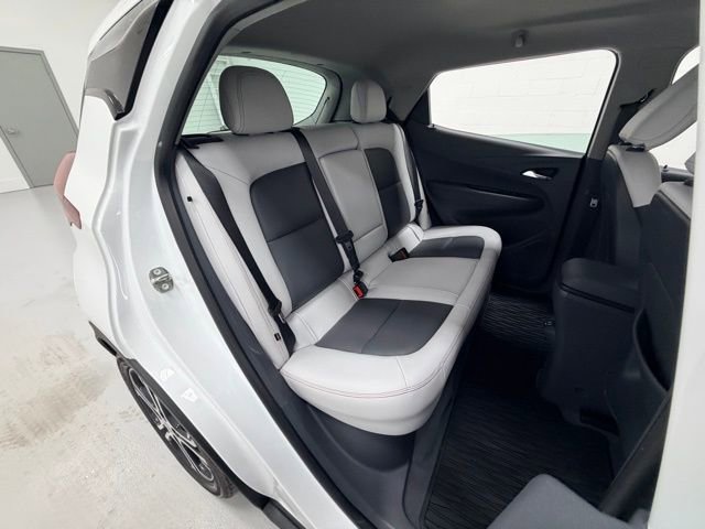Certified 2019 Chevrolet Bolt Premier w/ Infotainment Package image 28