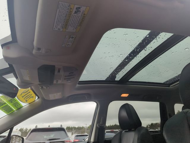 Used 2019 Subaru Ascent Limited image 26