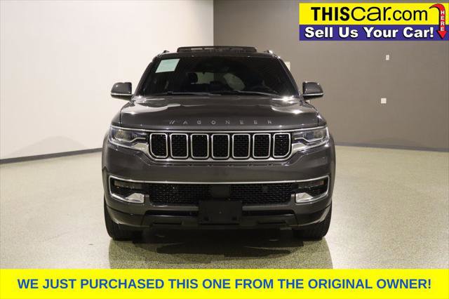 Used 2022 Jeep Wagoneer Series I w/ Premium Group I AWD/4WD image 2