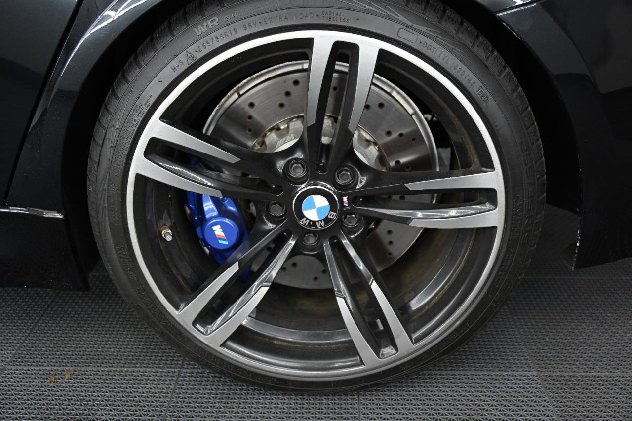Used 2016 BMW M3 w/ Executive Package RWD image 41