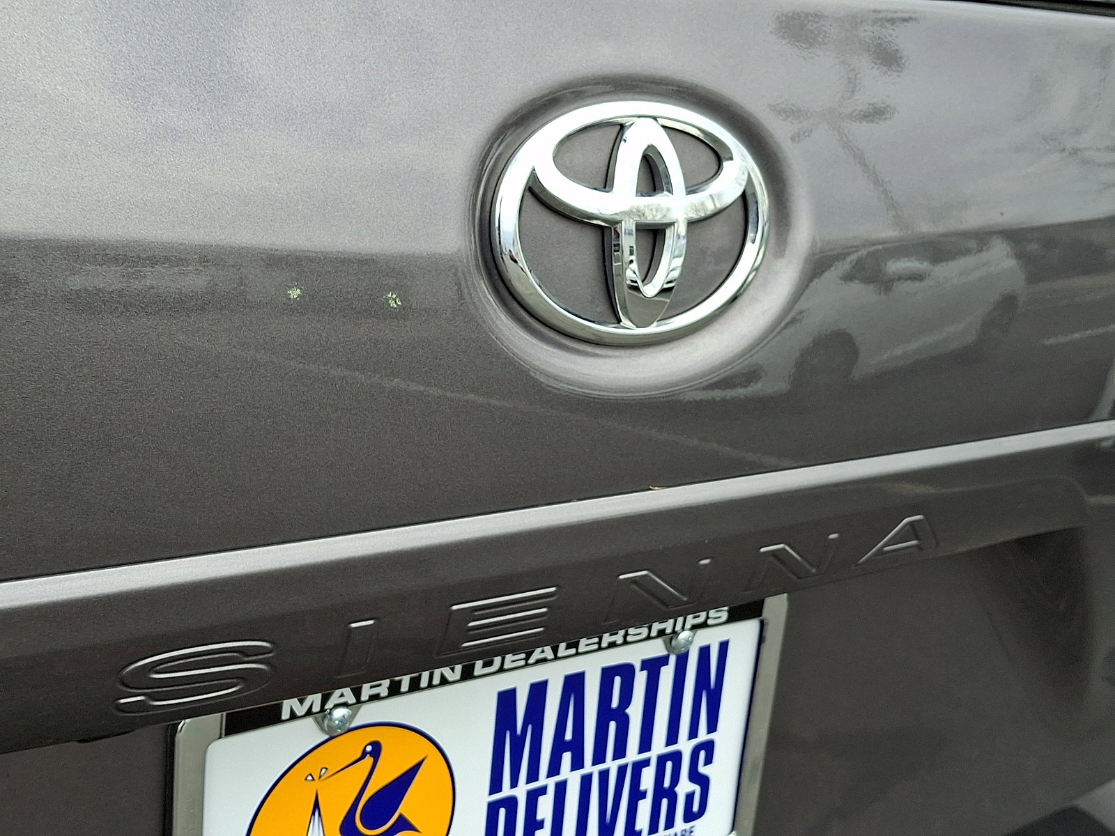 Used 2020 Toyota Sienna XLE w/ XLE Navigation Package image 20