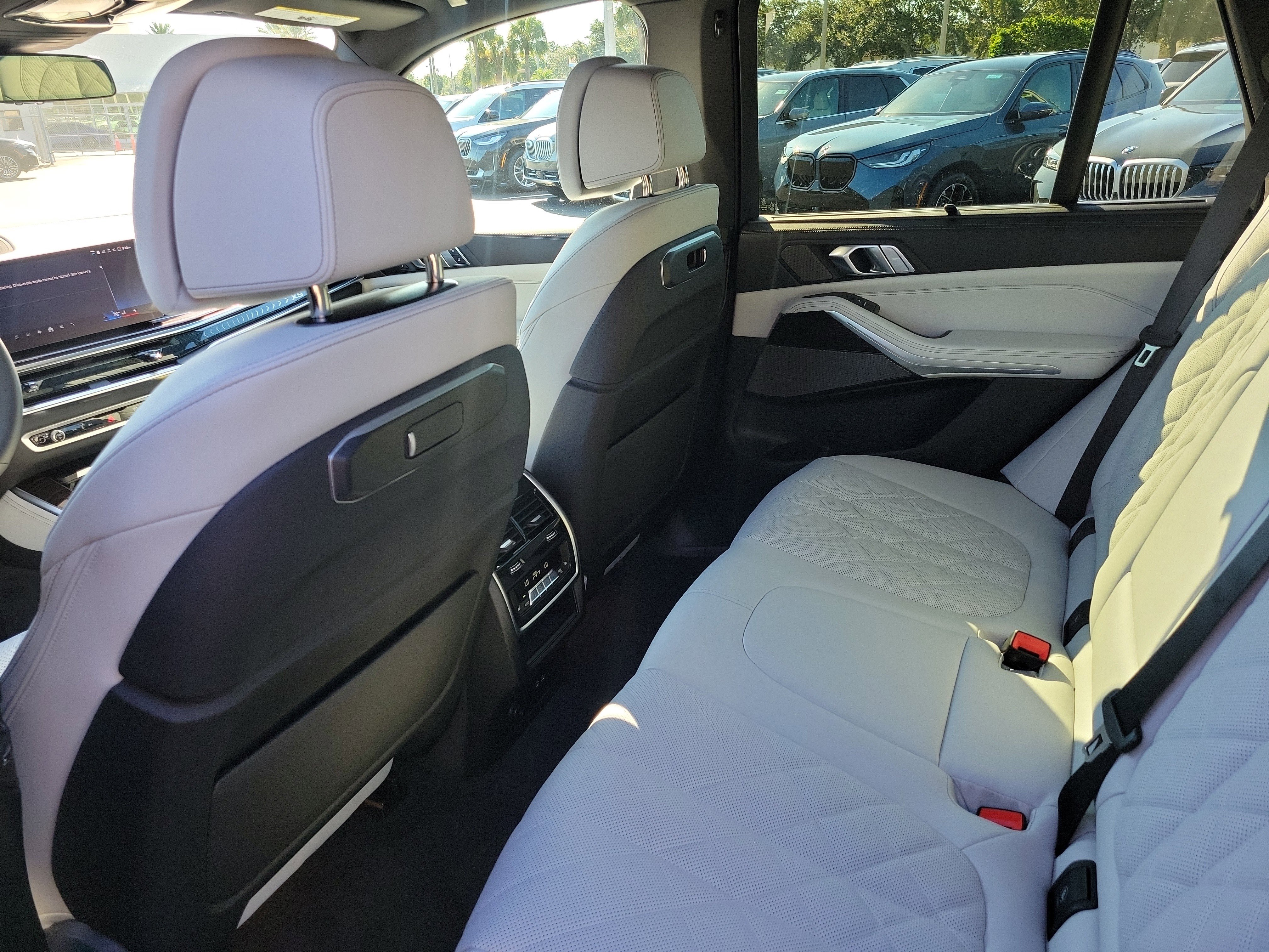 New 2026 BMW X5 xDrive40i w/ Climate Comfort Package image 11