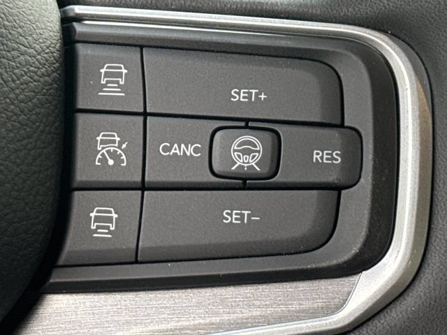 New 2026 Jeep Grand Wagoneer Limited w/ Premium Group II AWD/4WD image 25