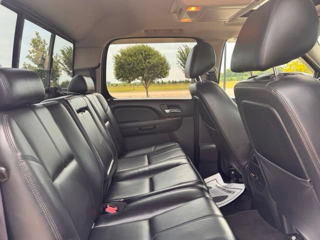 Used 2010 Chevrolet Silverado 1500 LTZ w/ Convenience Package AWD/4WD image 29