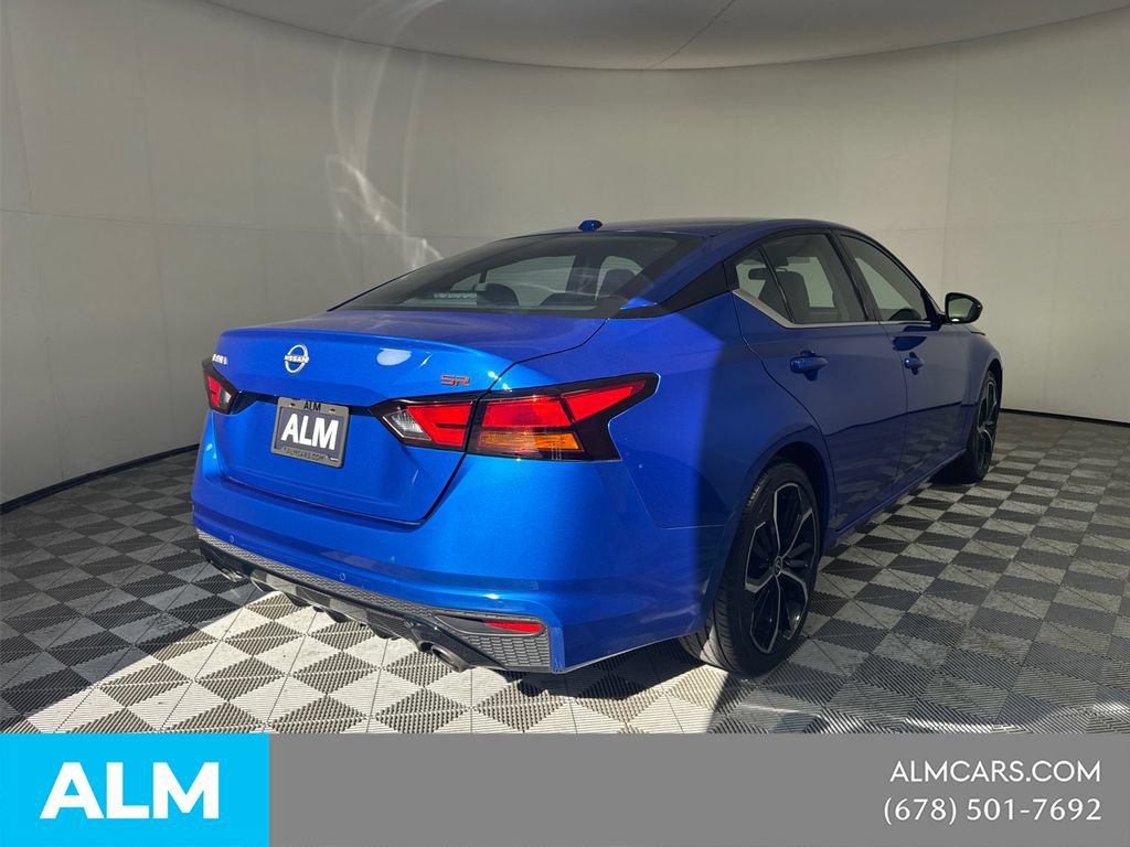 Used 2025 Nissan Altima 2.5 SR FWD image 5