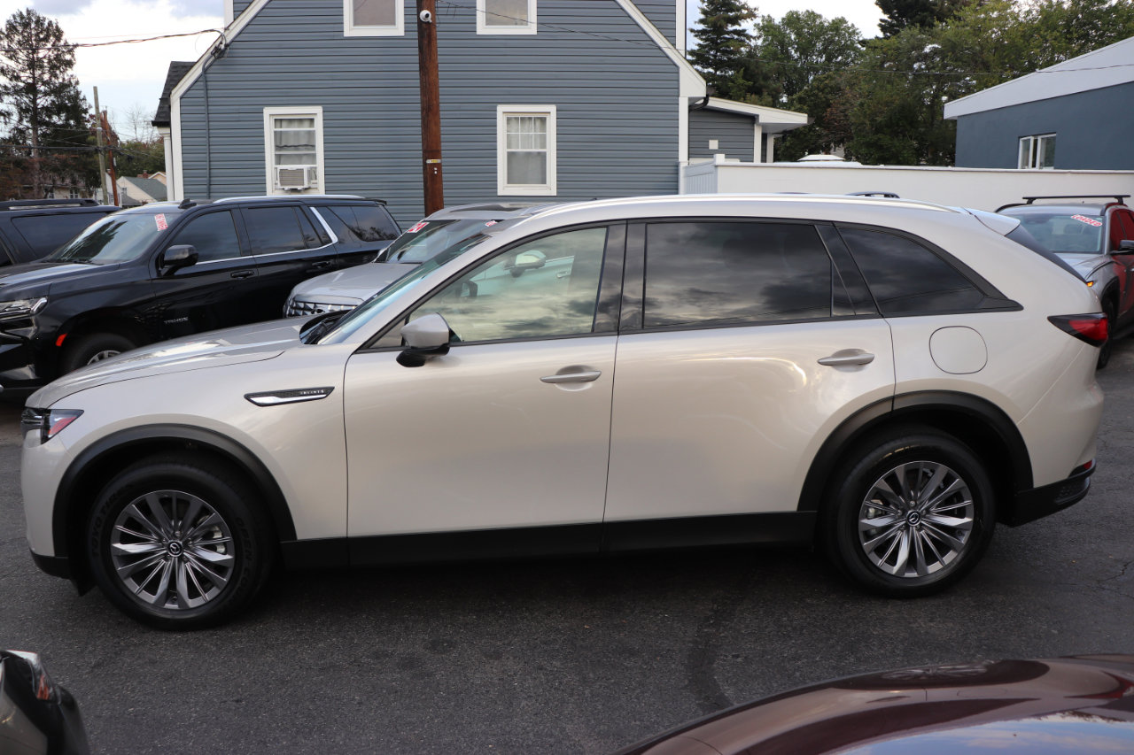 Used 2025 MAZDA CX-90 3.3 Turbo w/ Preferred Package image 2