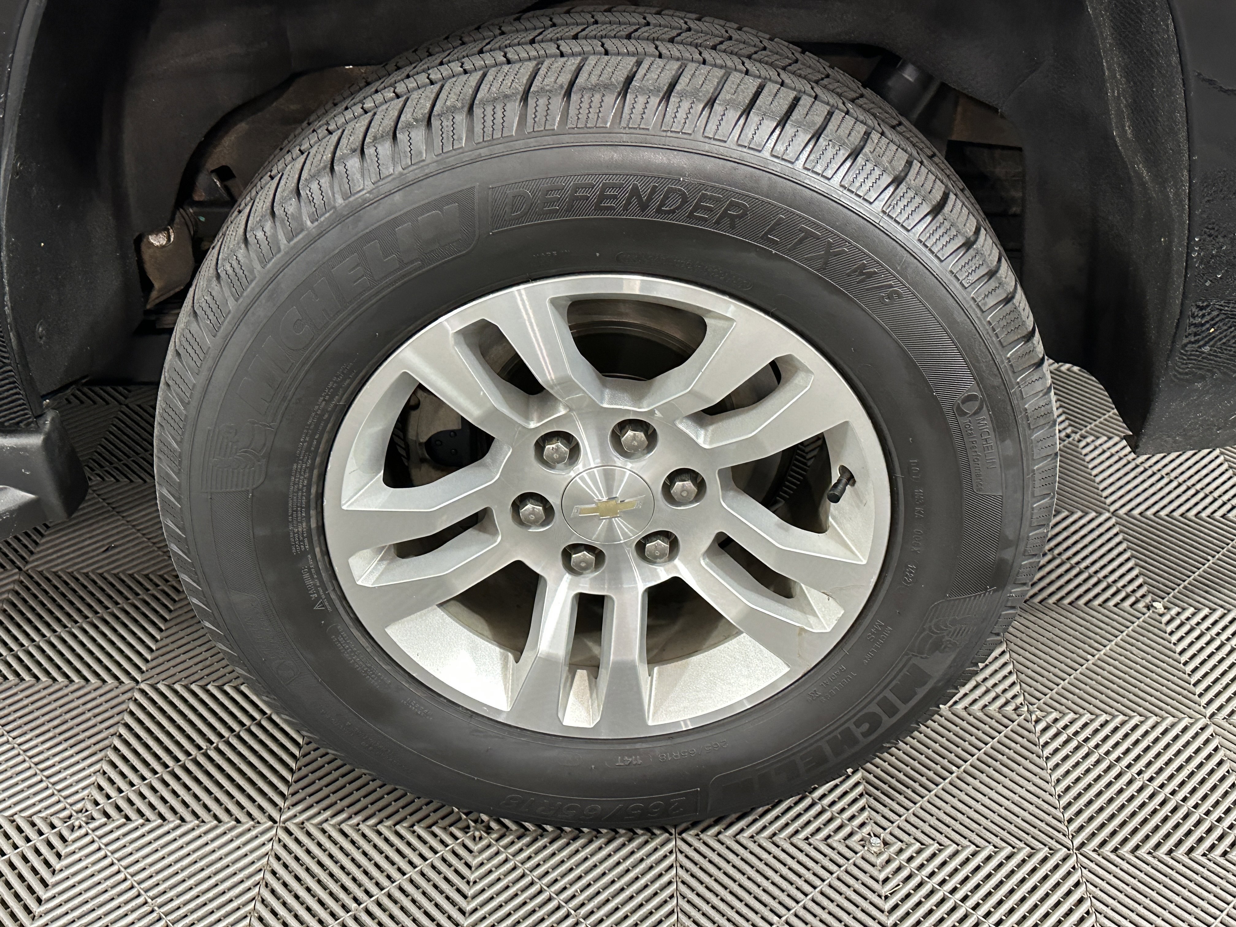 Used 2019 Chevrolet Tahoe LT image 14