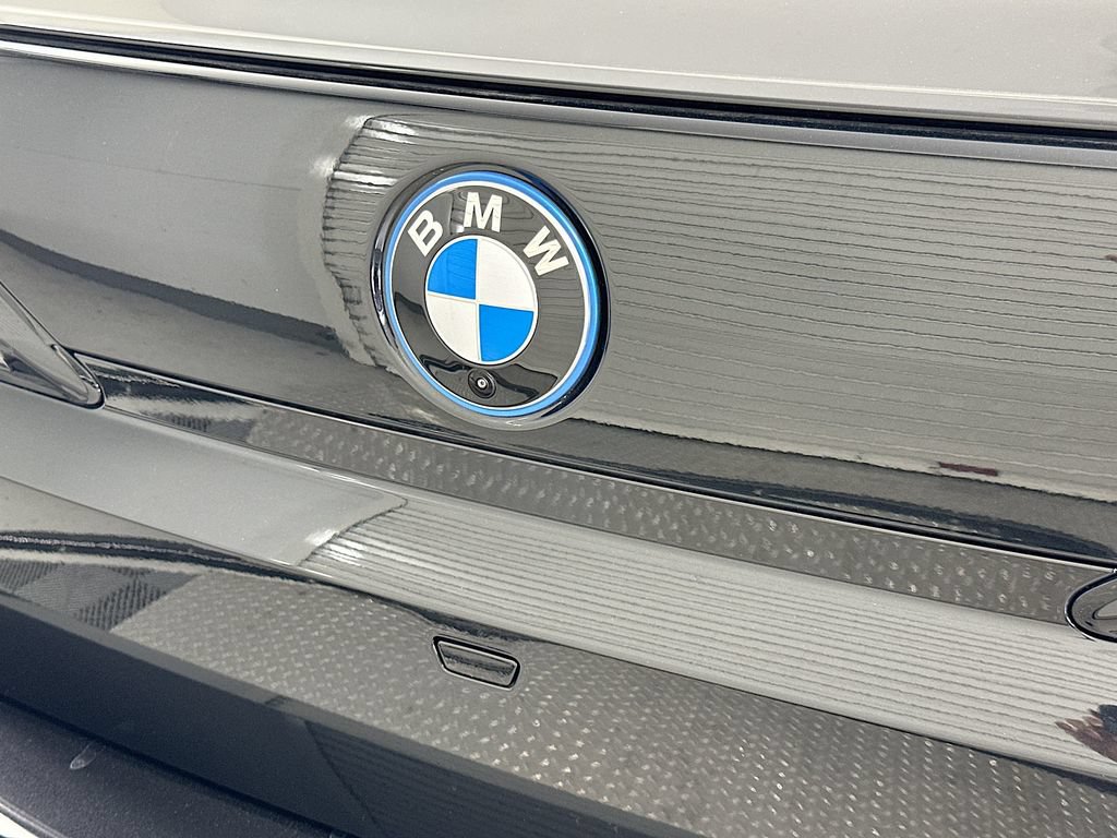 New 2026 BMW 750e xDrive AWD/4WD image 22
