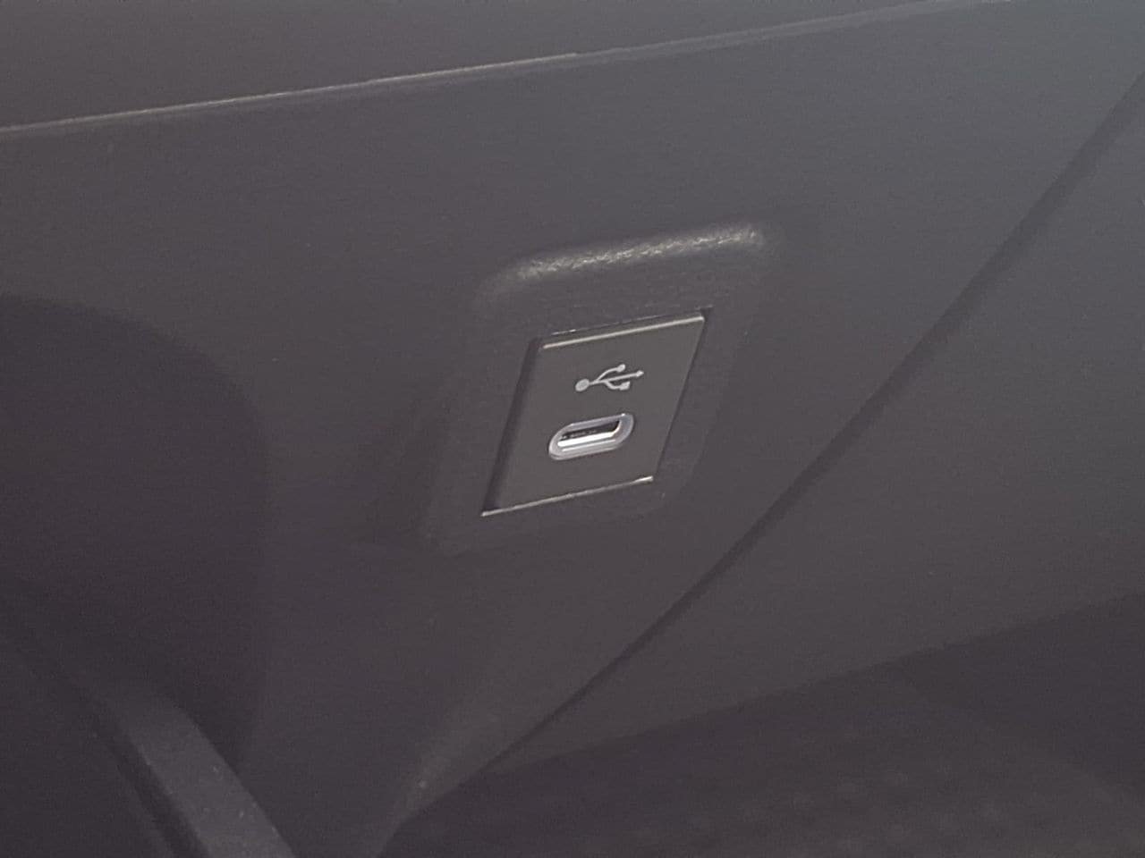 Used 2026 Toyota Corolla LE FWD image 16