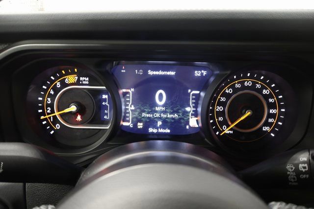 New 2026 Jeep Wrangler Unlimited Rubicon w/ Technology Group image 19