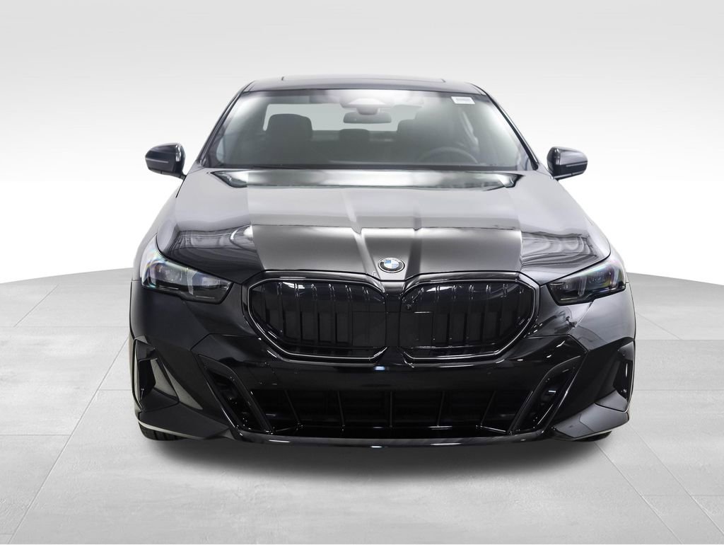 New 2026 BMW 530i xDrive w/ M Sport Package image 8