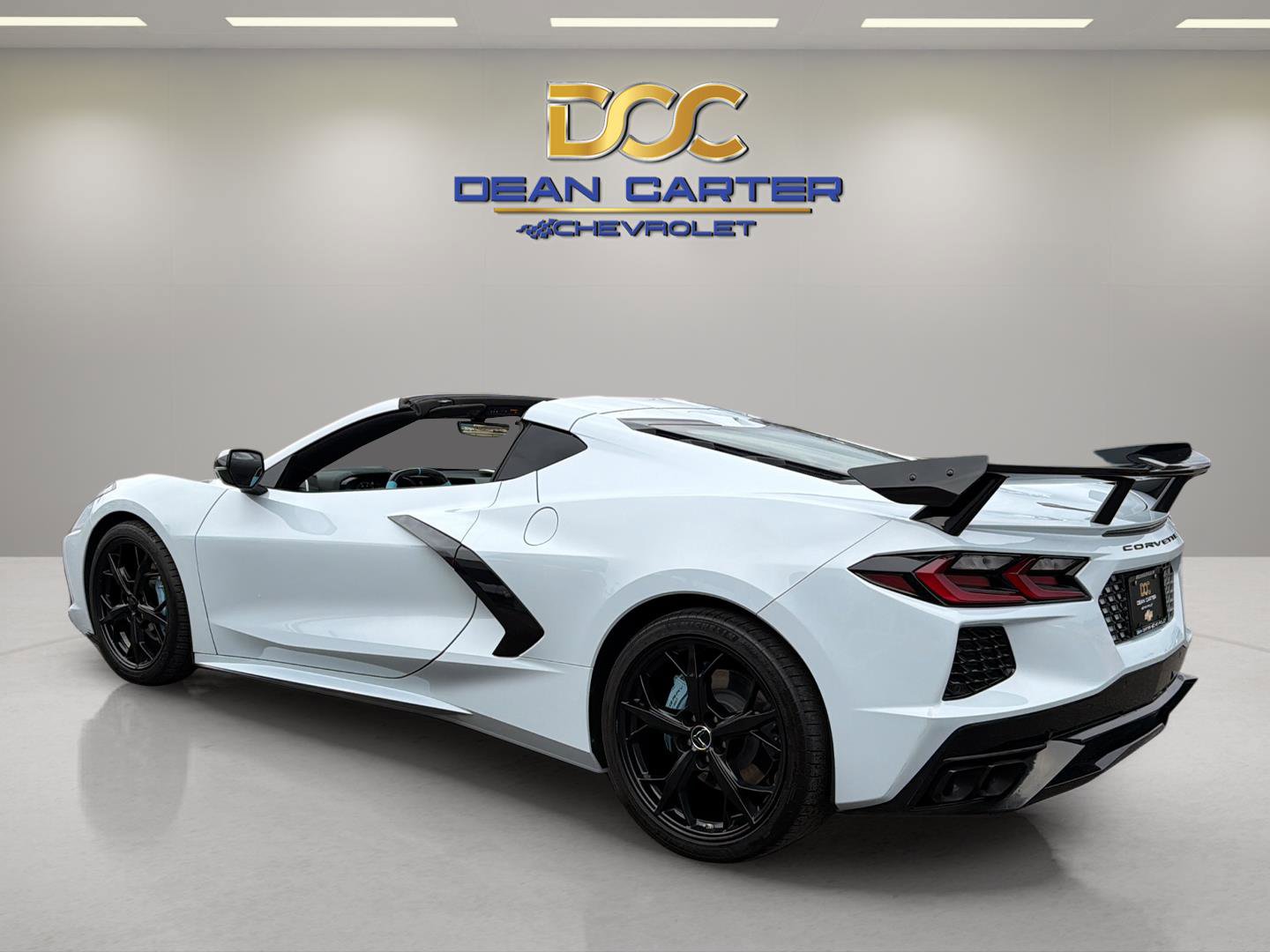 Used 2023 Chevrolet Corvette Stingray Preferred Cpe image 3