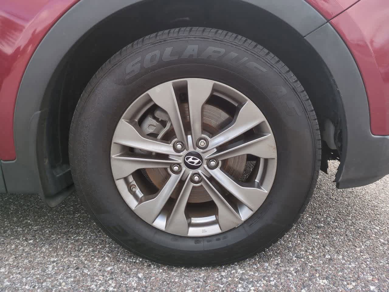 Used 2013 Hyundai Santa Fe Sport w/ Technology Pkg FWD image 11