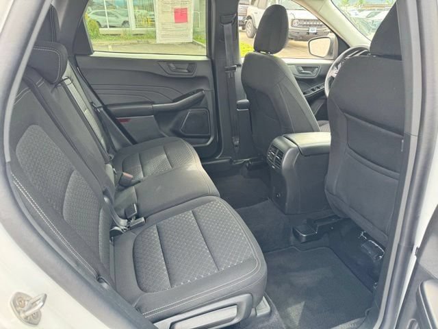 Used 2025 Ford Escape Active AWD/4WD image 27