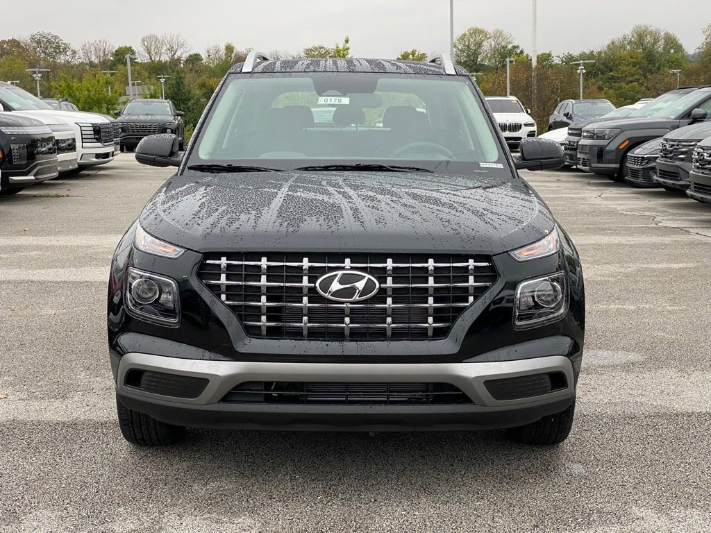 New 2026 Hyundai Venue SEL image 2