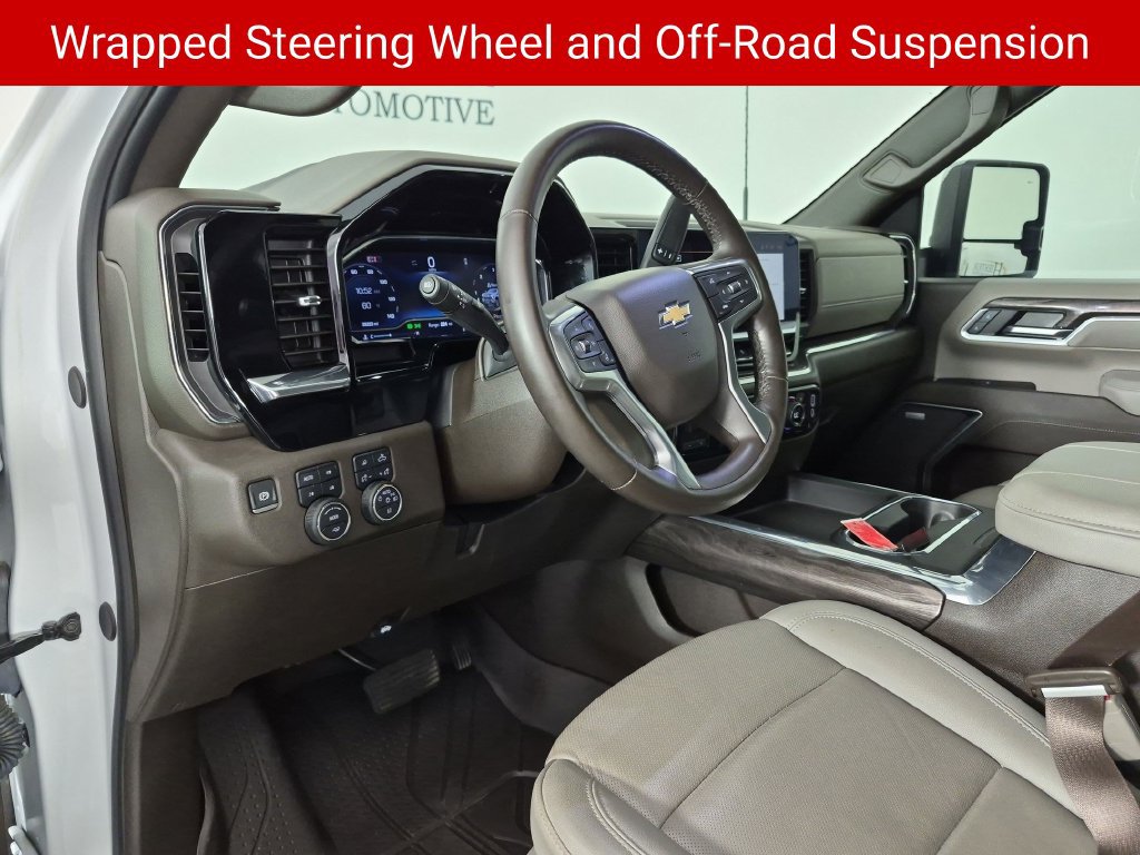 Used 2025 Chevrolet Silverado 2500 LTZ w/ LTZ Plus Package AWD/4WD image 18