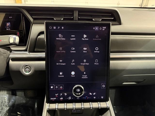 Certified 2025 GMC Terrain Elevation image 15