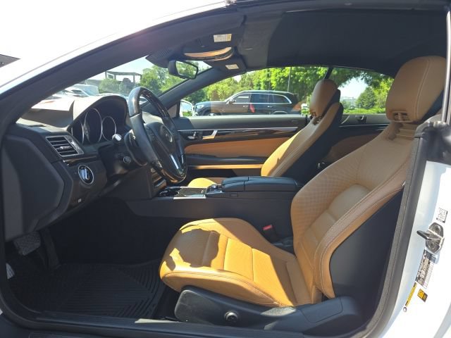 Used 2017 Mercedes-Benz E 400 Cabriolet image 3