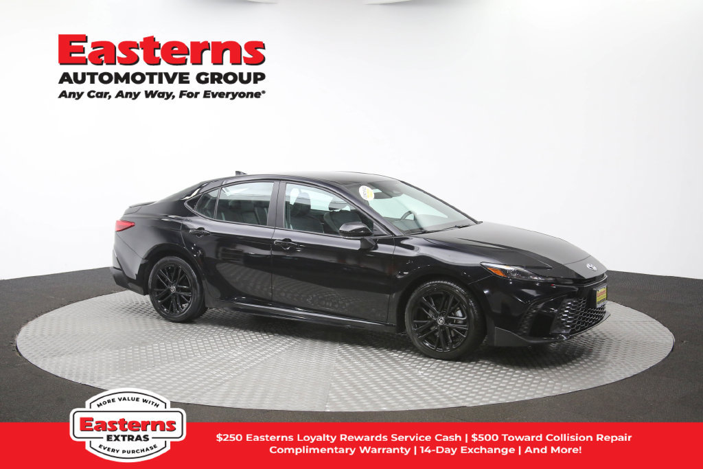 Used 2025 Toyota Camry SE FWD image 46
