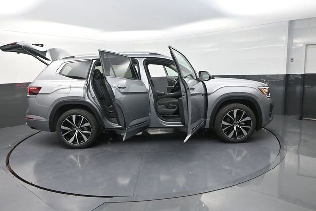 Used 2026 Volkswagen Atlas SEL Premium R-Line AWD/4WD image 44