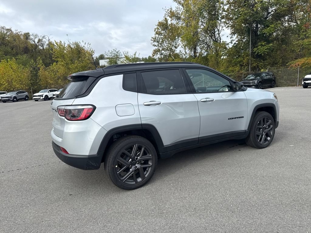 New 2026 Jeep Compass Limited image 7
