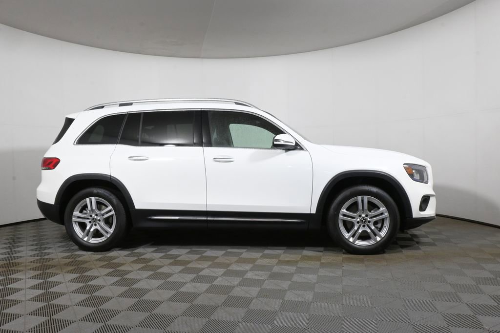 Used 2023 Mercedes-Benz GLB 250 4MATIC image 8