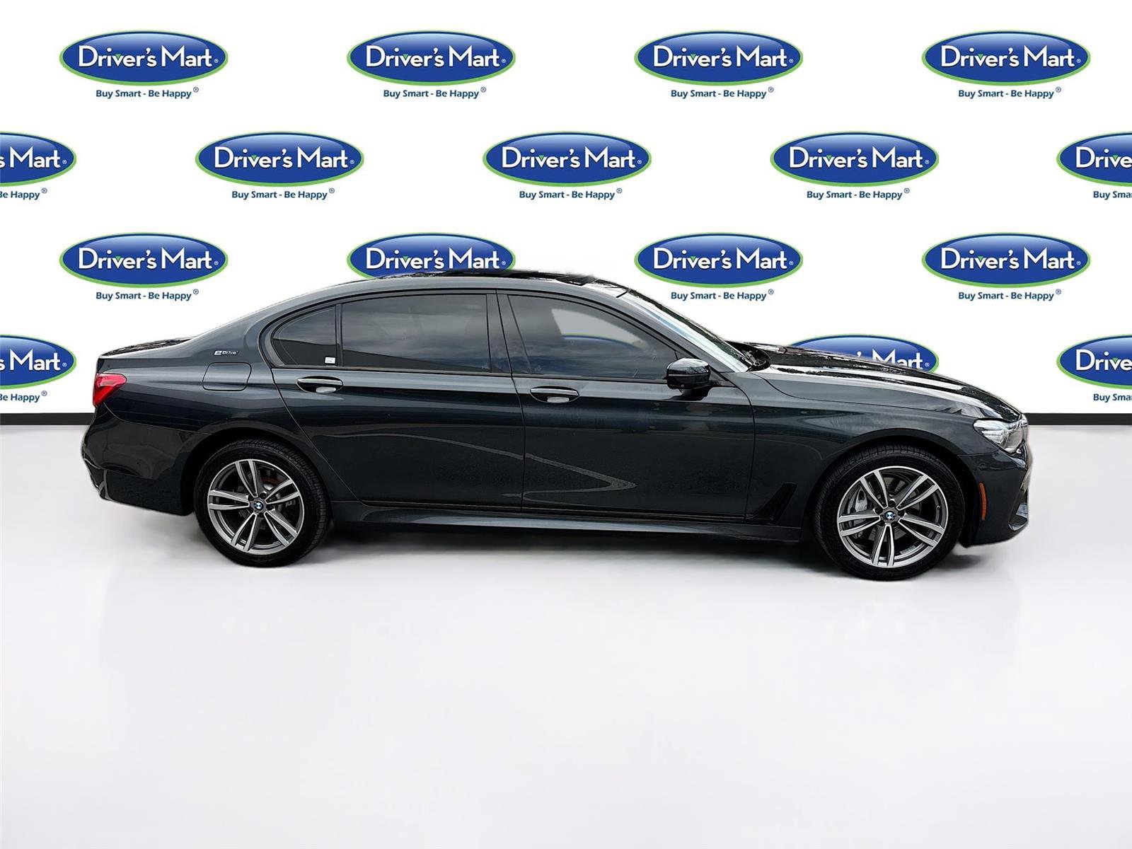 Used 2019 BMW 740e xDrive w/ M Sport Package image 8