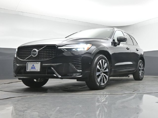 Used 2024 Volvo XC60 B5 Plus w/ Protection Package Premier AWD/4WD image 38