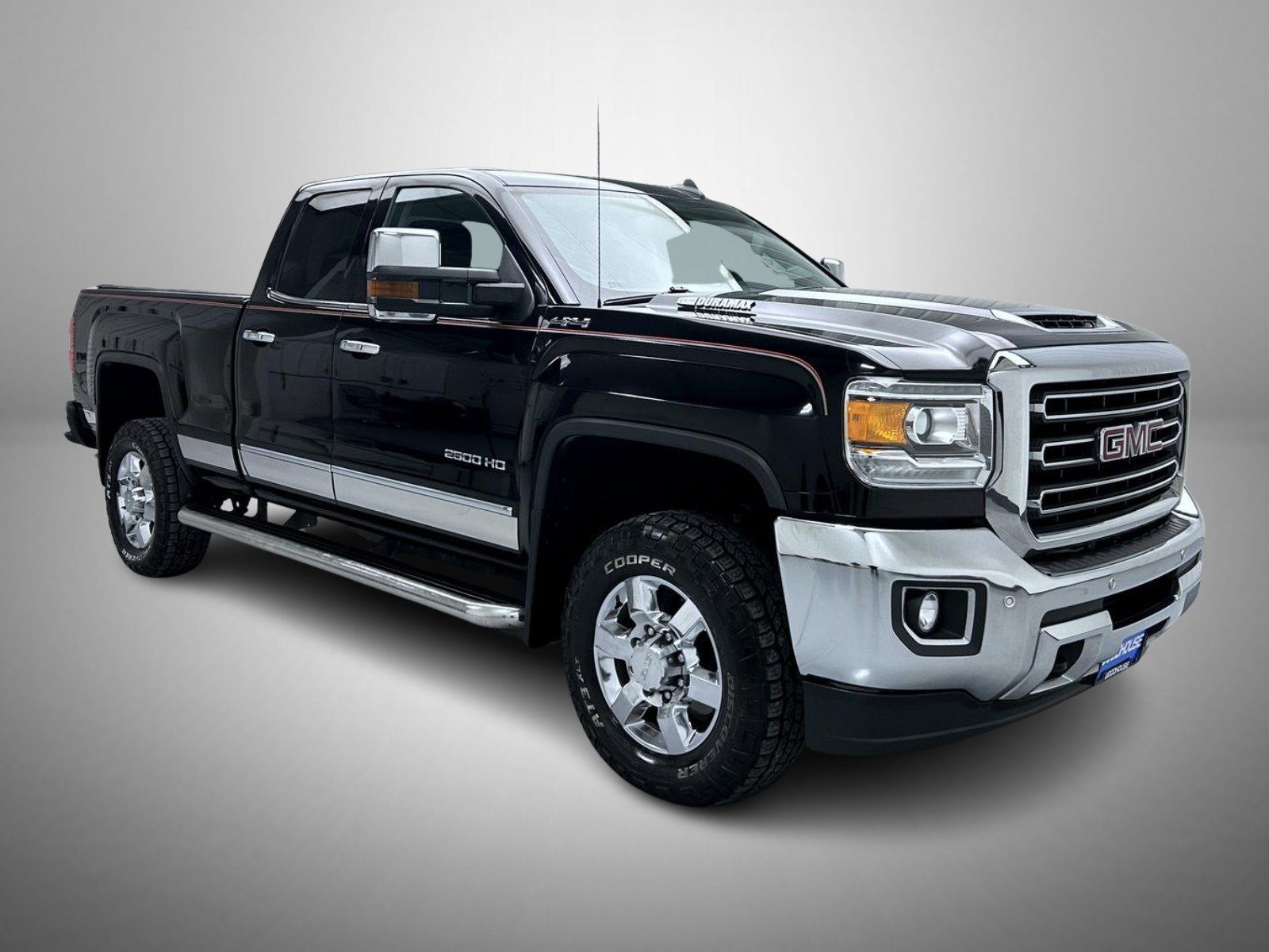 Used 2018 GMC Sierra 2500 SLT AWD/4WD image 3