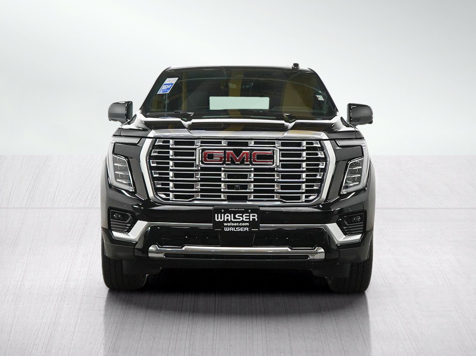 Used 2025 GMC Yukon Denali w/ Denali Reserve Package AWD/4WD image 8