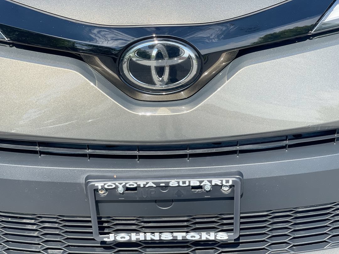 Certified 2021 Toyota C-HR Limited FWD image 19