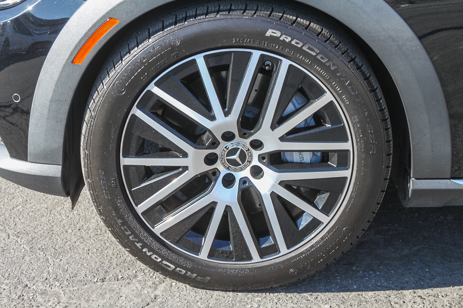 Used 2022 Mercedes-Benz E 450 4MATIC All-Terrain Wagon image 14