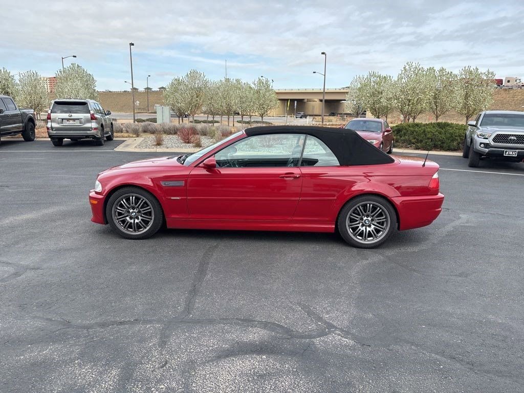 Used 2001 BMW M3 Convertible image 2