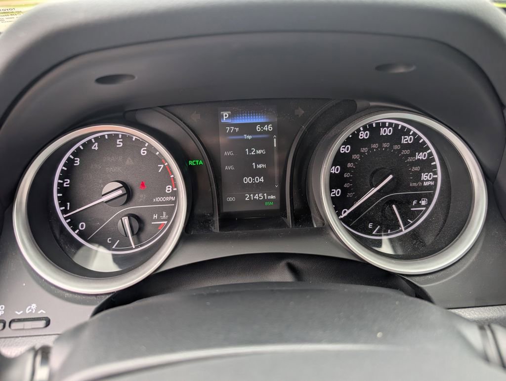 Used 2024 Toyota Camry LE w/ Convenience Package FWD image 11
