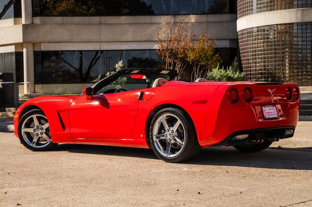 Used 2006 Chevrolet Corvette Convertible w/ Preferred Equipment Group image 3
