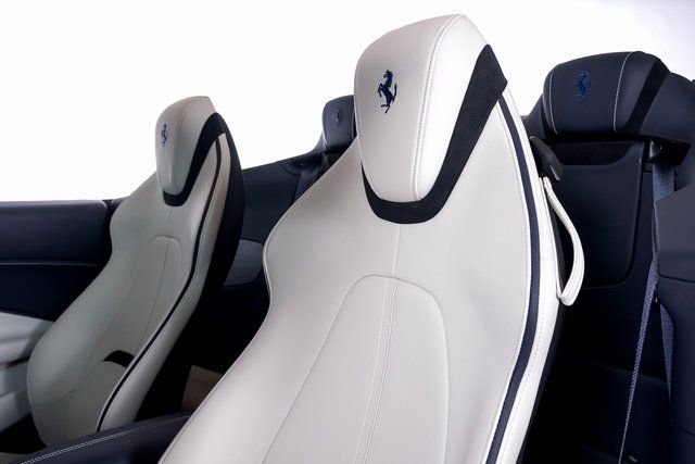Certified 2025 Ferrari Roma Spider image 21