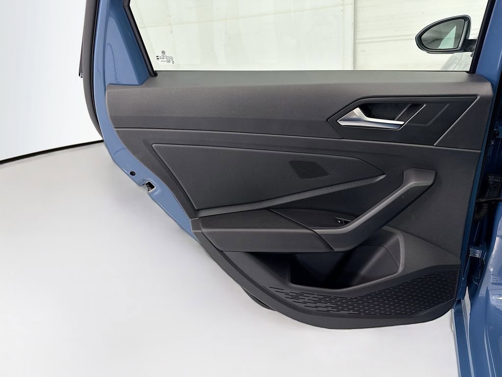 Used 2025 Volkswagen Jetta S image 24