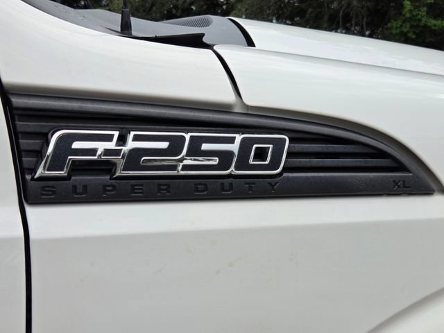 Used 2011 Ford F250 XL RWD image 7