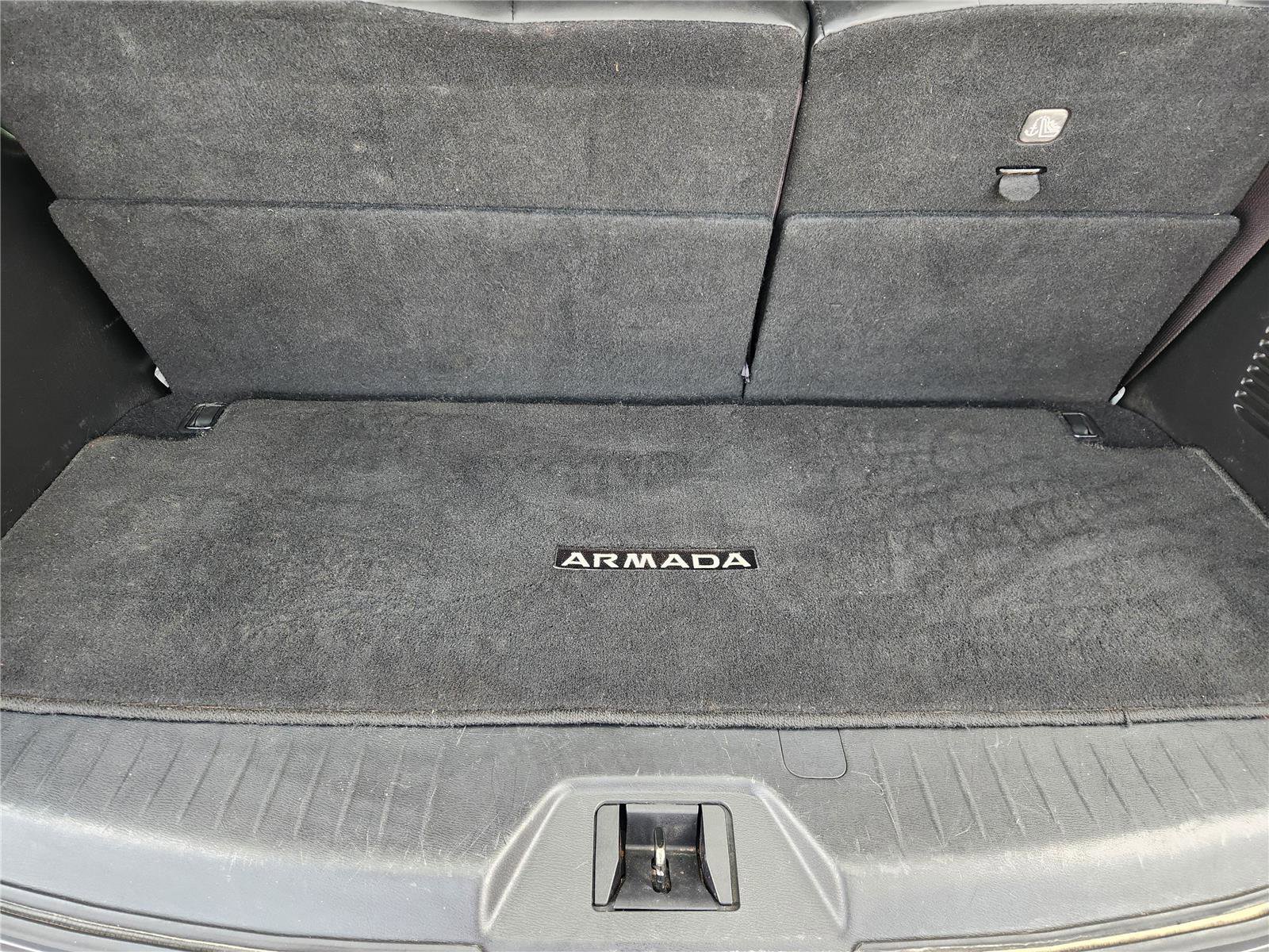 Used 2021 Nissan Armada SL w/ Captain's Chairs Package RWD image 29